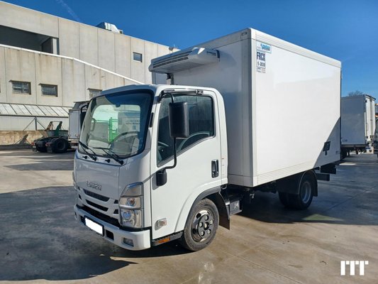 Refrigerated truck ISUZU M21 TF - 1